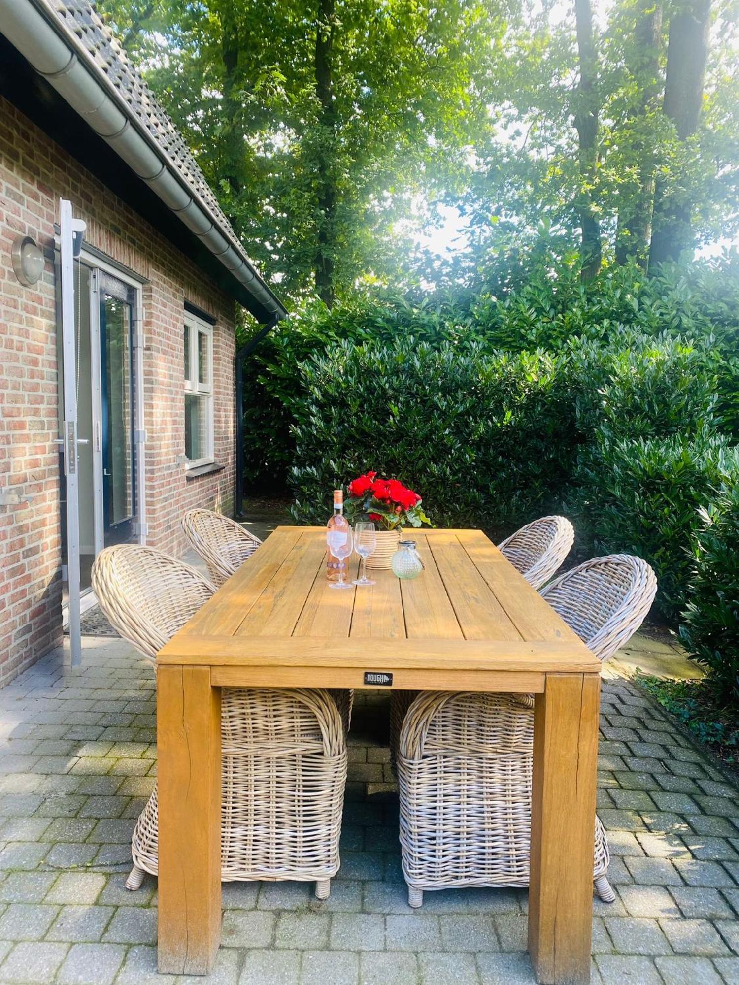 Morning Glory, Huisje Dahlia Beekbergen Zewnętrze zdjęcie